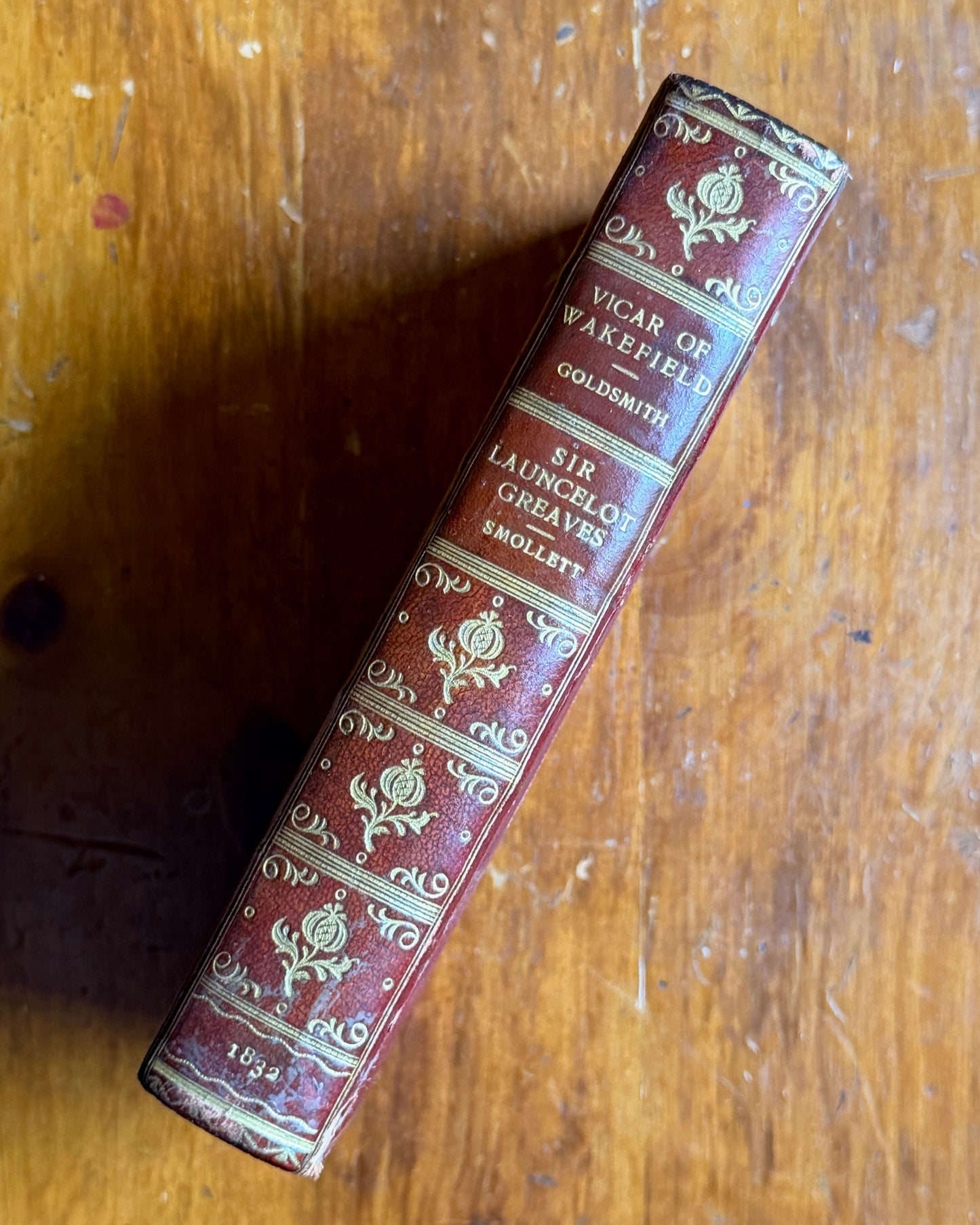 The Vicar of Wakefield & Sir Launcelot Greaves