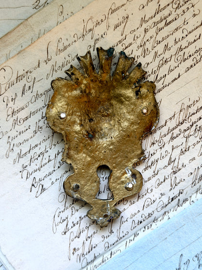 French Escutcheon: Figural