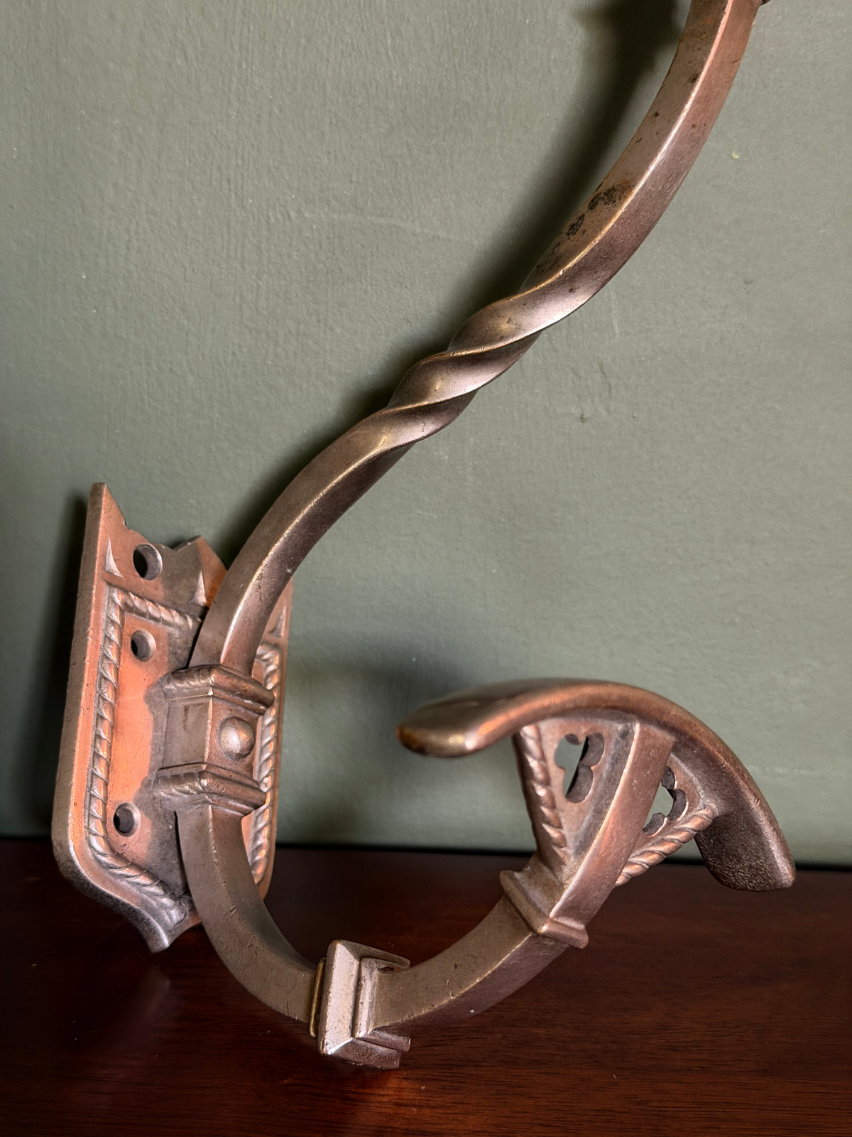 French Double Hook Pair