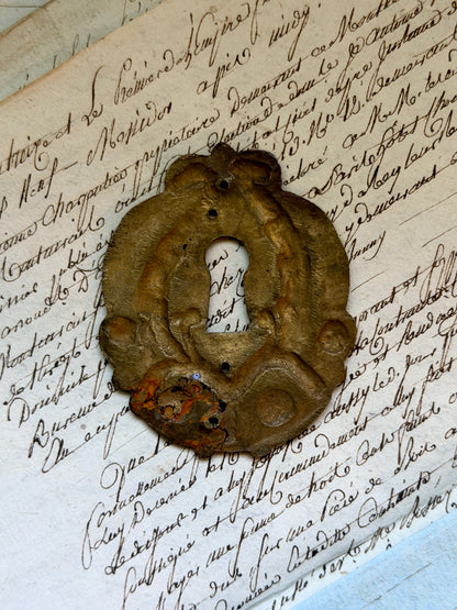 French Escutcheon: Floral