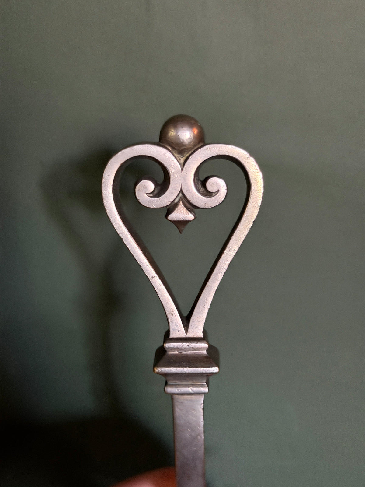 French Double Hook Pair