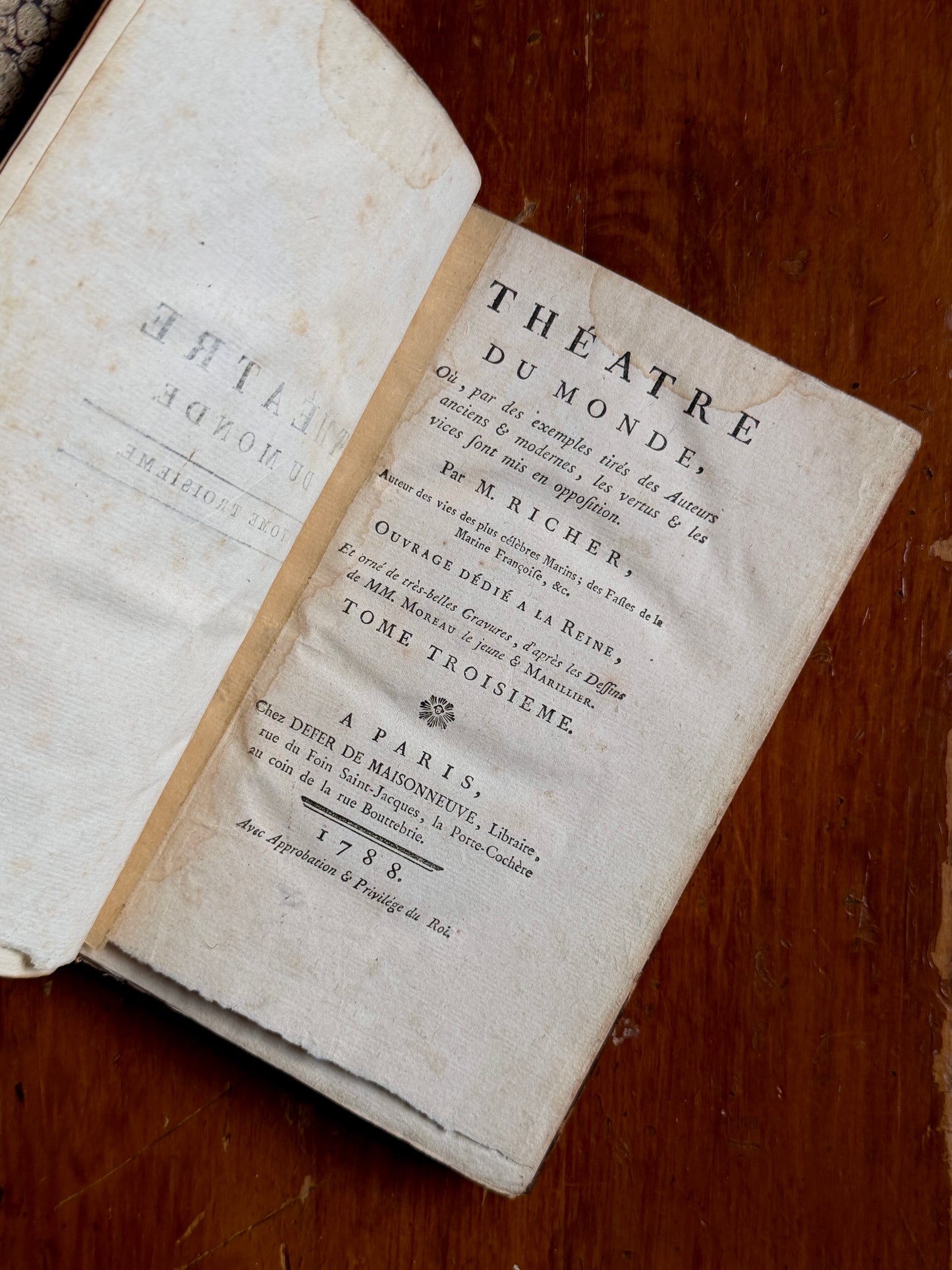 Théâtre du Monde | French Theater Book
