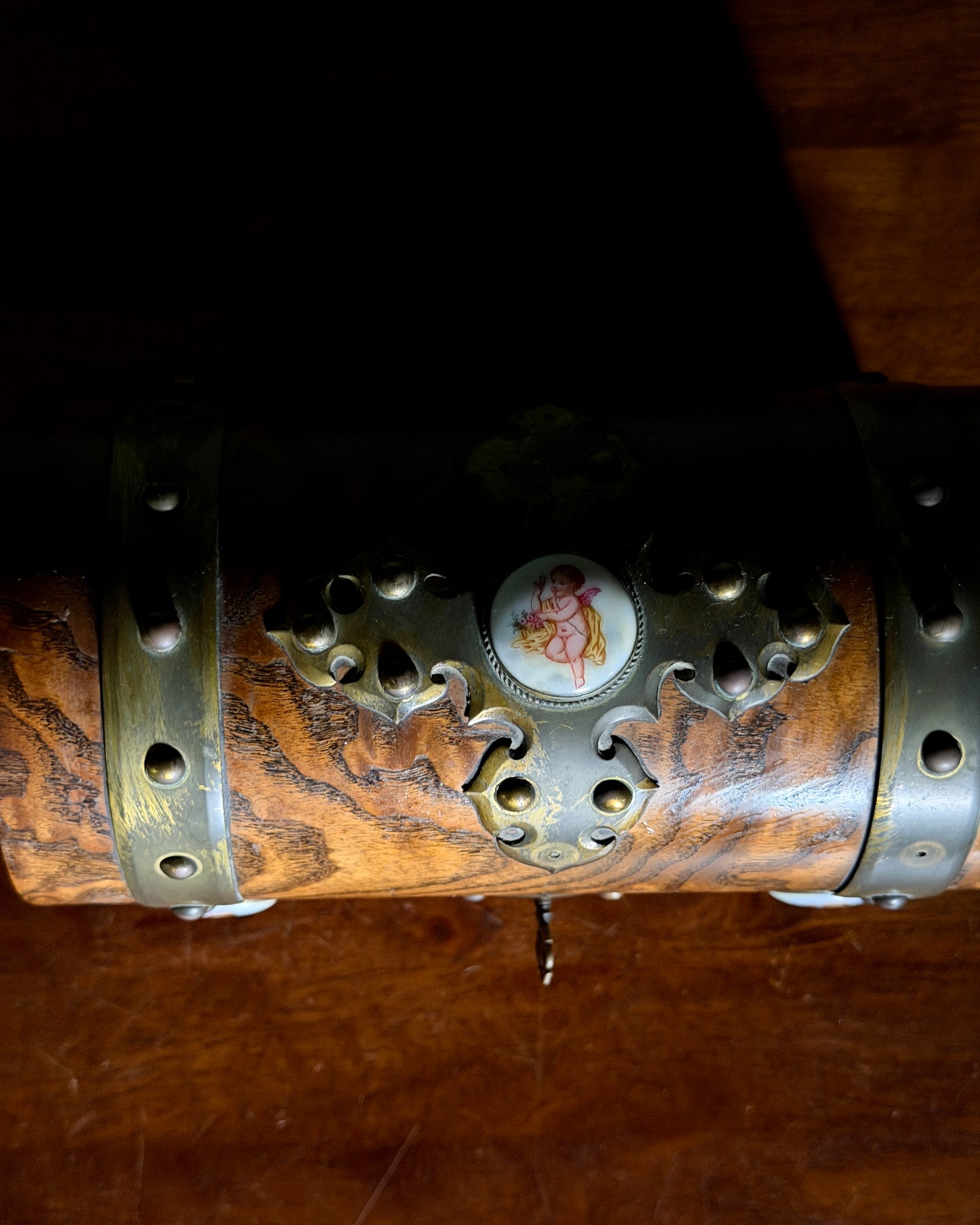 Hungarian Ash Domed Wood Box