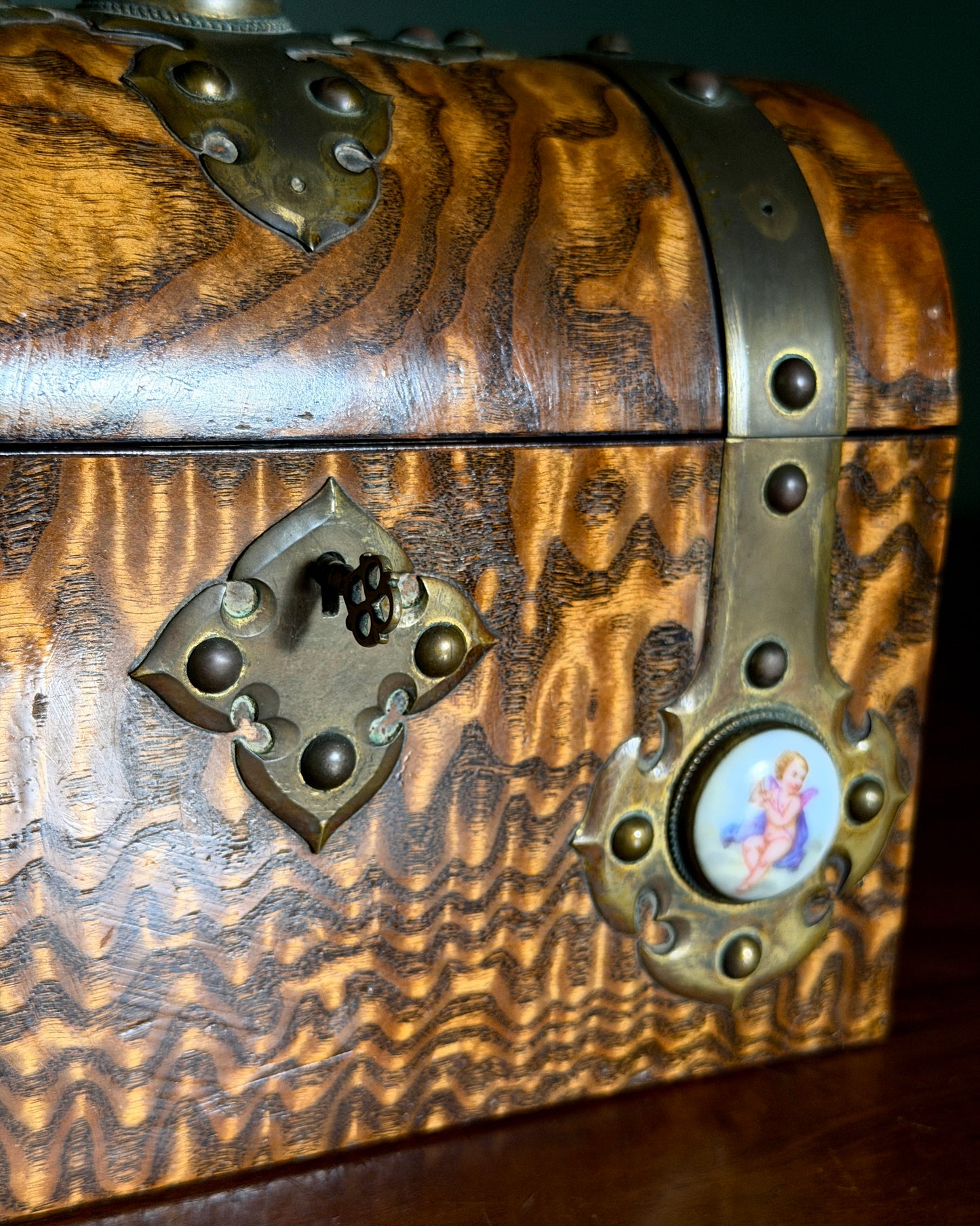Hungarian Ash Domed Wood Box