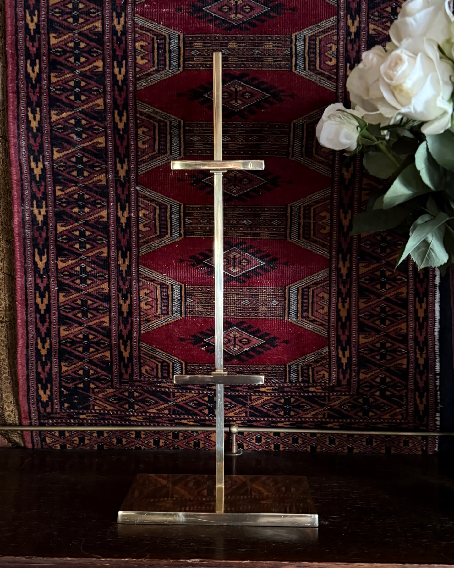 Medium Brass Tabletop Gallery Easel